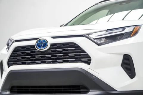 Photos of 2024 Toyota RAV4 Hybrid LE for sale in Kennesaw, GA at Carvilla