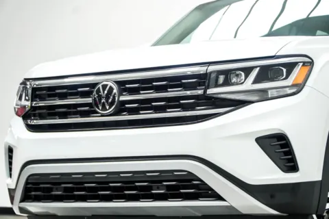 Photos of 2023 Volkswagen Atlas SEL for sale in Kennesaw, GA at Carvilla