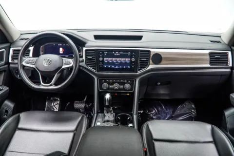 More photos of 2023 Volkswagen Atlas SEL at Carvilla, GA