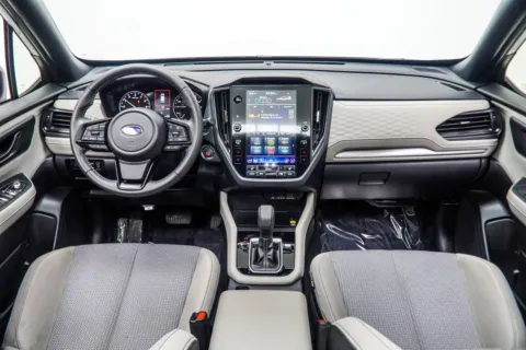 More photos of 2025 Subaru Forester Premium at Carvilla, GA