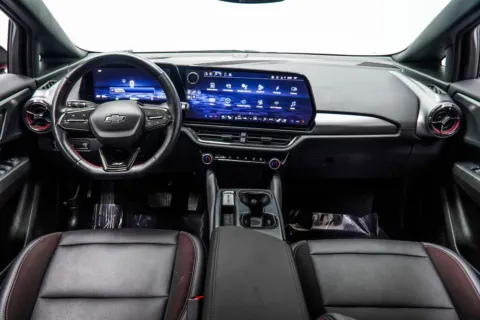 More photos of 2024 Chevrolet Equinox EV RS at Carvilla, GA