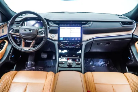 More photos of 2023 Jeep Grand Cherokee Summit 4xe at Carvilla, GA