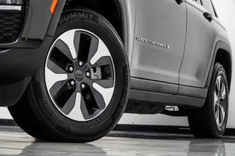 More photos of 2024 Jeep Grand Cherokee 4xe at Carvilla, GA