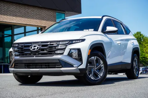 White 2025 Hyundai Tucson Hybrid Blue for sale in Kennesaw, GA
