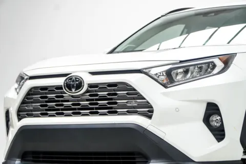 Photos of 2020 Toyota RAV4 Limited for sale in Kennesaw, GA at Carvilla