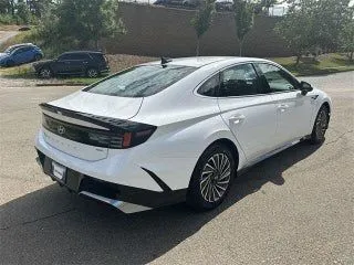 More photos of 2025 Hyundai Sonata Hybrid SEL at Carvilla, GA