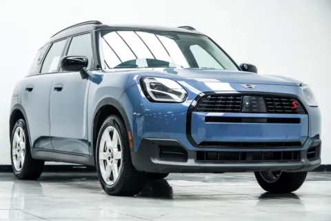 More photos of 2025 MINI Cooper S Countryman Signature Plus at Carvilla, GA