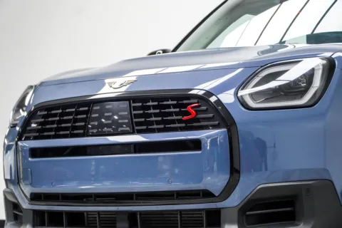 Photos of 2025 MINI Cooper S Countryman Signature Plus for sale in Kennesaw, GA at Carvilla