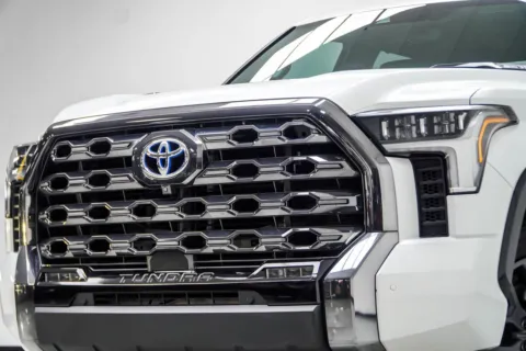 Photos of 2022 Toyota Tundra Hybrid Platinum for sale in Kennesaw, GA at Carvilla