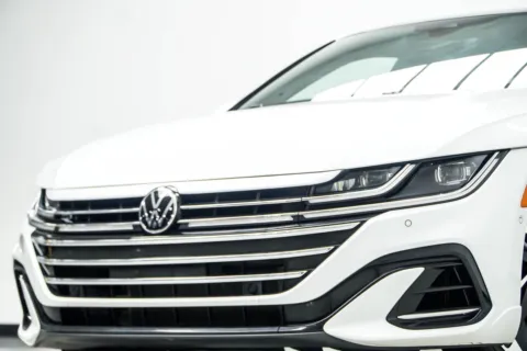 Photos of 2023 Volkswagen Arteon 2.0T SEL Premium R-Line for sale in Kennesaw, GA at Carvilla
