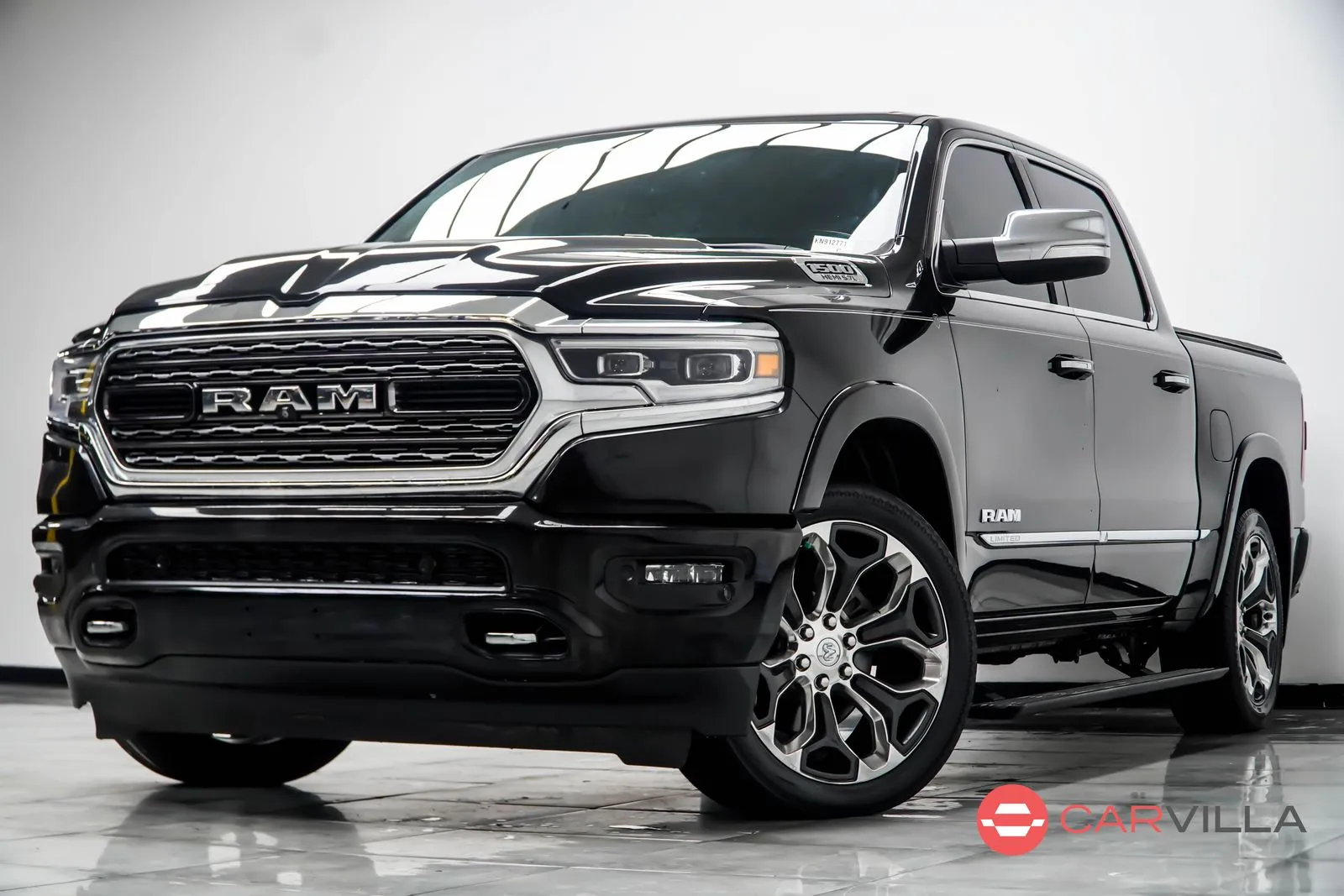 Black 2019 Ram 1500 Limited for sale in Kennesaw, GA