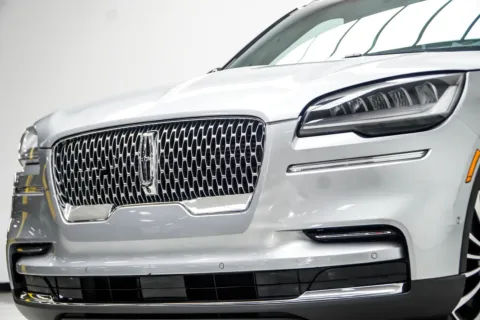 Photos of 2022 Lincoln Aviator Reserve for sale in Kennesaw, GA at Carvilla