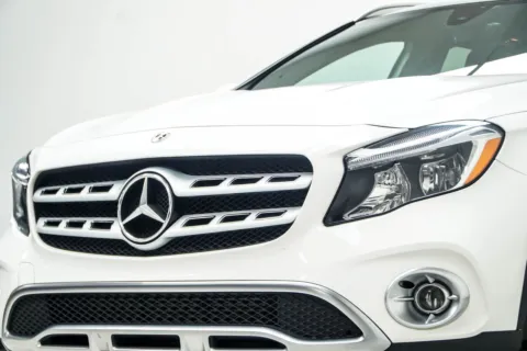 Photos of 2018 Mercedes-Benz GLA 250 for sale in Kennesaw, GA at Carvilla