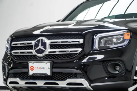 Photos of 2023 Mercedes-Benz GLB 250 for sale in Kennesaw, GA at Carvilla