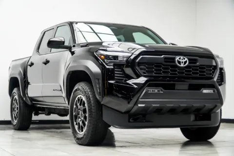 More photos of 2025 Toyota Tacoma Hybrid TRD Off Road at Carvilla, GA