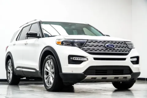 More photos of 2022 Ford Explorer Limited at Carvilla, GA