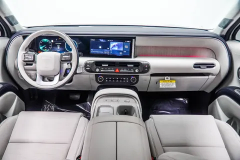 More photos of 2026 Hyundai Palisade Calligraphy at Carvilla, GA