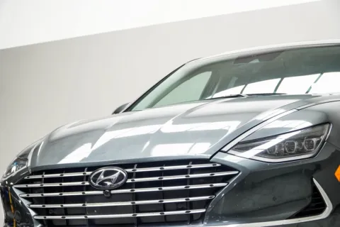 Photos of 2023 Hyundai Sonata Hybrid Limited for sale in Kennesaw, GA at Carvilla