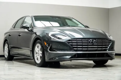 More photos of 2023 Hyundai Sonata Hybrid Limited at Carvilla, GA
