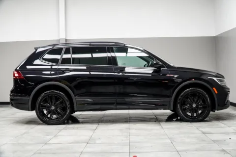 More photos of 2022 Volkswagen Tiguan 2.0T SE R-Line Black at Carvilla, GA