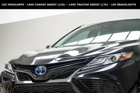 Photos of 2022 Toyota Camry Hybrid XSE for sale in Kennesaw, GA at Carvilla