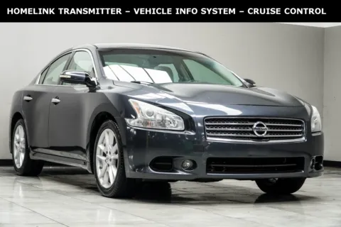 More photos of 2009 Nissan Maxima 3.5 SV at Carvilla, GA