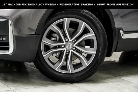 Another view of 2022 Honda CR-V Hybrid Touring for sale in Kennesaw, GA at Carvilla