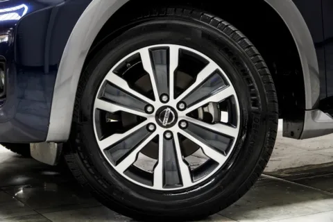 Another view of 2020 Nissan Armada SL for sale in Kennesaw, GA at Carvilla