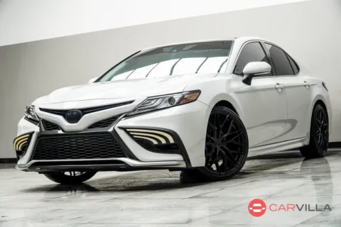 White 2022 Toyota Camry XSE for sale in Kennesaw, GA