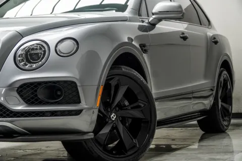 Another view of 2018 Bentley Bentayga W12 for sale in Kennesaw, GA at Carvilla