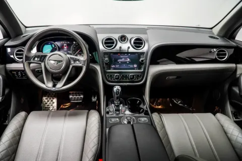 More photos of 2018 Bentley Bentayga W12 at Carvilla, GA
