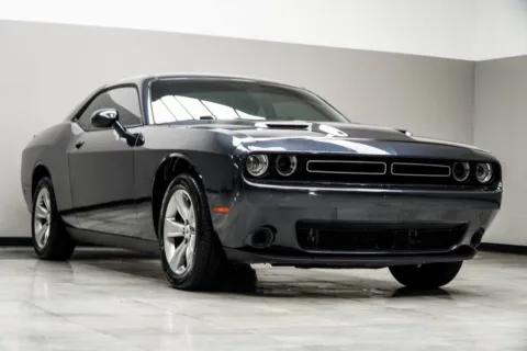 More photos of 2019 Dodge Challenger SXT at Carvilla, GA