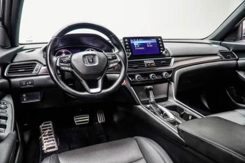 More photos of 2019 Honda Accord Sport at Carvilla, GA