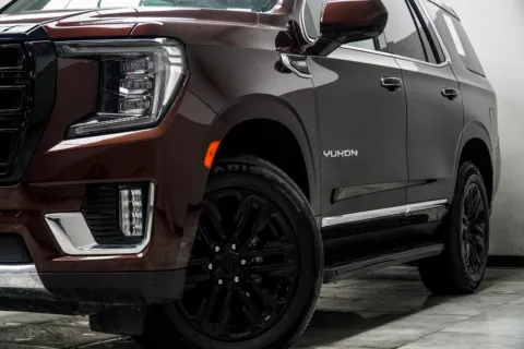 Another view of 2023 GMC Yukon SLT for sale in Kennesaw, GA at Carvilla