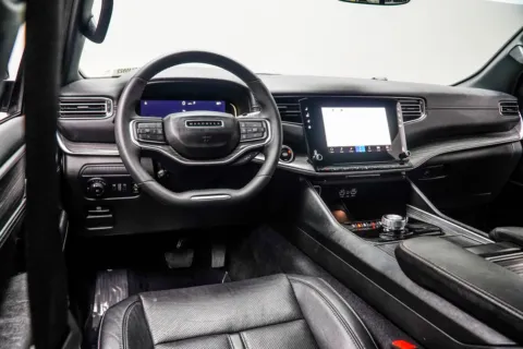 More photos of 2024 Jeep Wagoneer L Series II at Carvilla, GA
