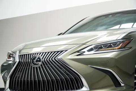Photos of 2019 Lexus ES 350 for sale in Kennesaw, GA at Carvilla