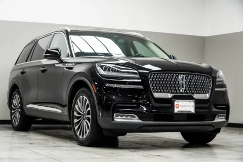 More photos of 2021 Lincoln Aviator Reserve at Carvilla, GA