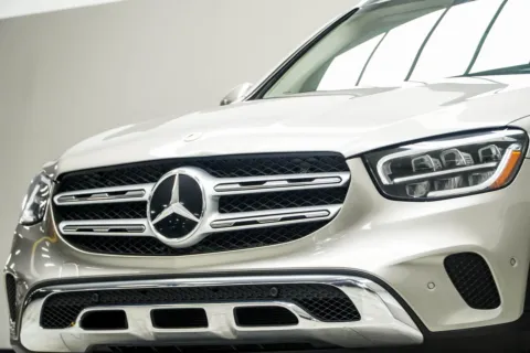 Photos of 2021 Mercedes-Benz GLC 300 for sale in Kennesaw, GA at Carvilla