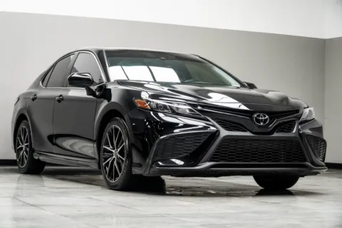 More photos of 2021 Toyota Camry SE at Carvilla, GA