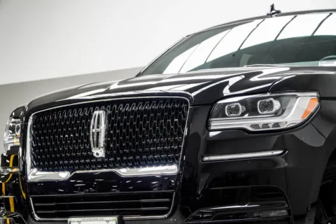 Photos of 2024 Lincoln Navigator L Reserve for sale in Kennesaw, GA at Carvilla