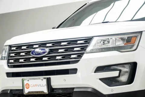 Photos of 2016 Ford Explorer XLT for sale in Kennesaw, GA at Carvilla