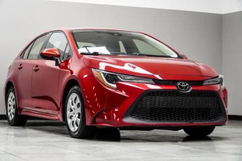 More photos of 2020 Toyota Corolla LE at Carvilla, GA