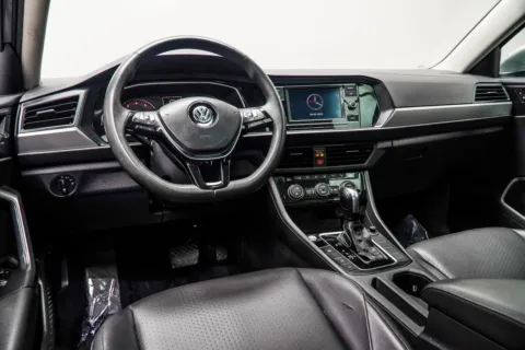 More photos of 2020 Volkswagen Jetta 1.4T SE at Carvilla, GA