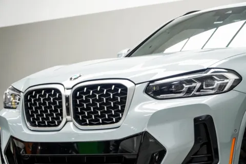 Photos of 2022 BMW X4 xDrive30i for sale in Kennesaw, GA at Carvilla