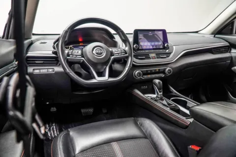 More photos of 2024 Nissan Altima 2.5 SR at Carvilla, GA