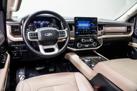 More photos of 2024 Ford Expedition Limited at Carvilla, GA