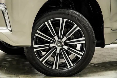 Another view of 2019 Lexus LX 570 for sale in Kennesaw, GA at Carvilla