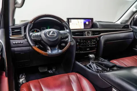 More photos of 2019 Lexus LX 570 at Carvilla, GA