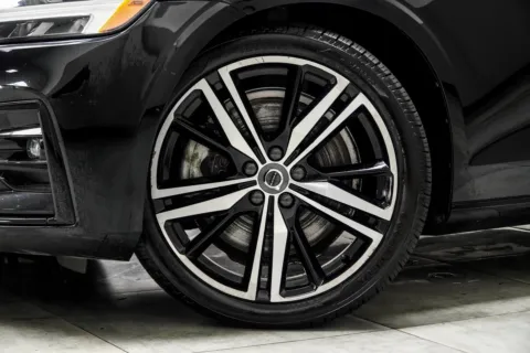 Another view of 2020 Volvo S60 T6 R-Design for sale in Kennesaw, GA at Carvilla