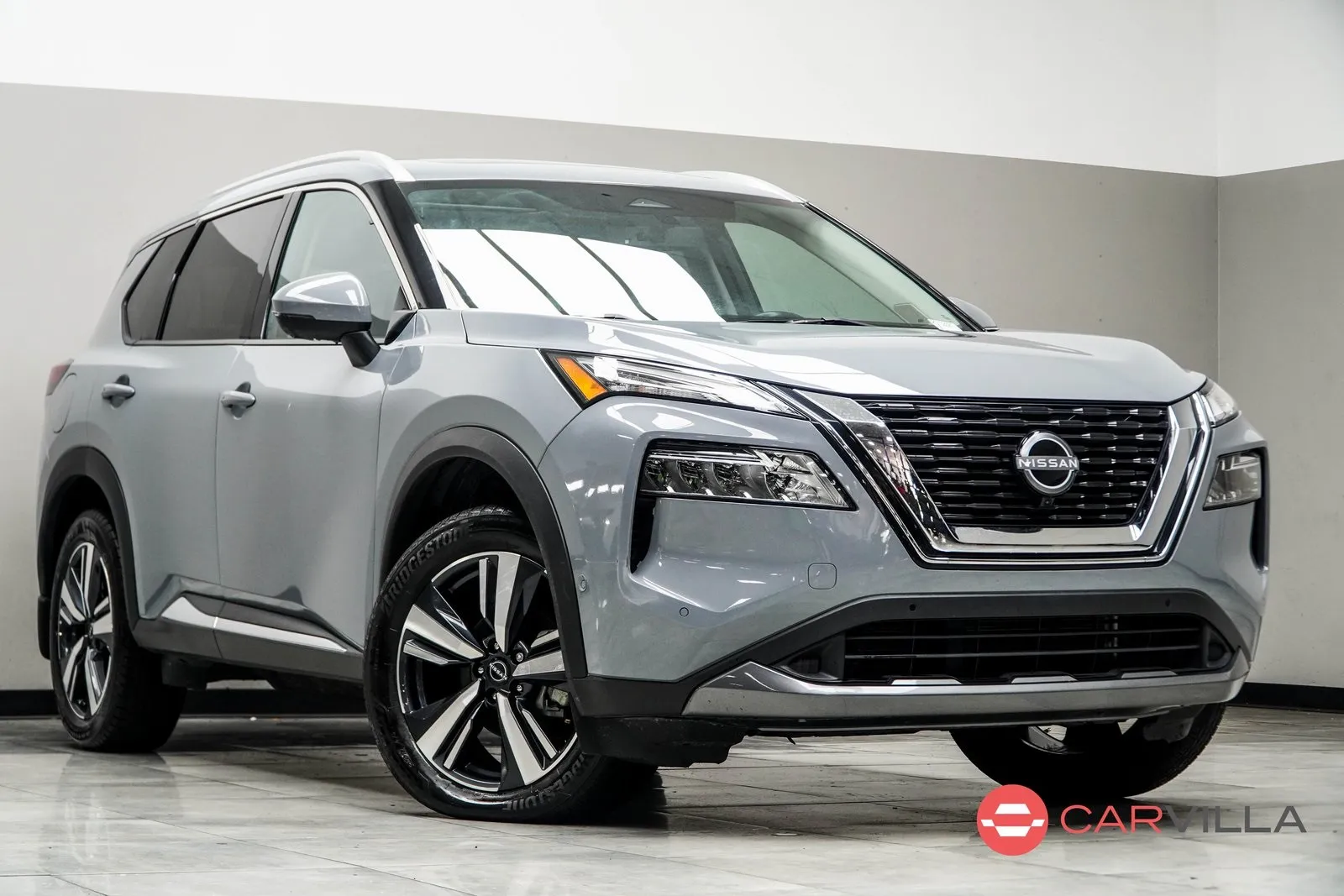 Gray 2023 Nissan Rogue SL for sale in Kennesaw, GA